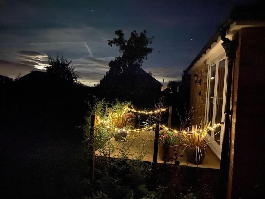 The Annex: 2 Bedroom Cottage, Countryside, Peaceful Getaway With Garden 이징올드 외부 사진